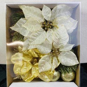 Ashland Christmas Floral Accents Gold Poinsettia Mix (Table Decorating) New